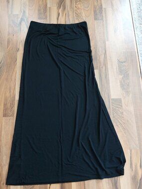 Ricki's Black Maxi Skirt Size Small